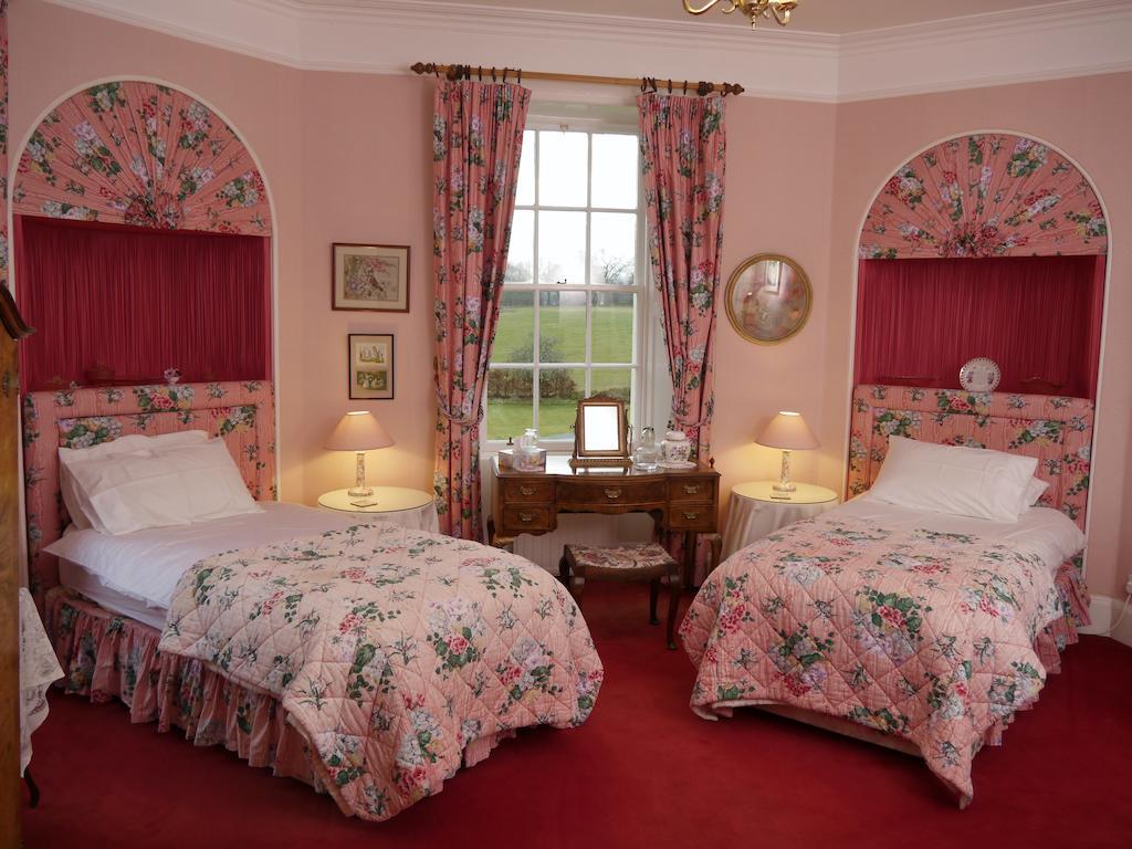 Deeside Country House Hotel Банкъри Екстериор снимка