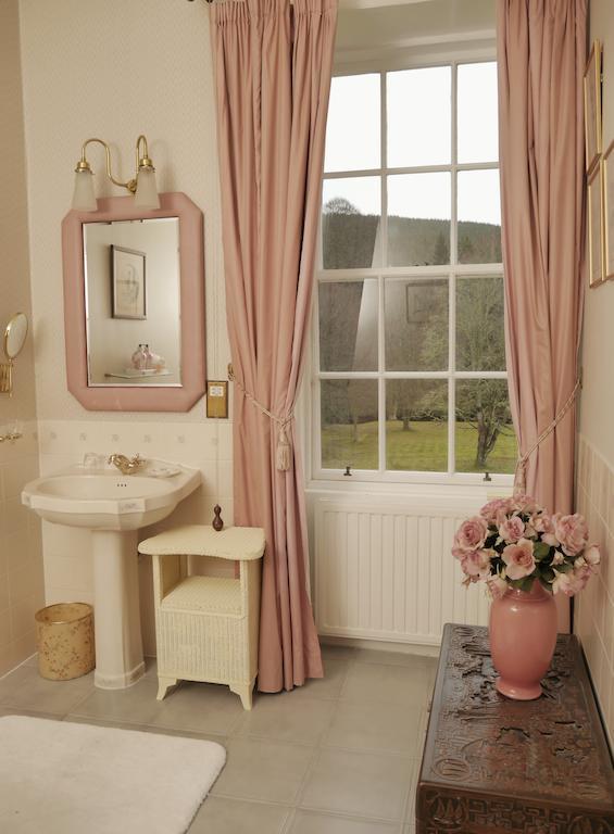 Deeside Country House Hotel Банкъри Екстериор снимка
